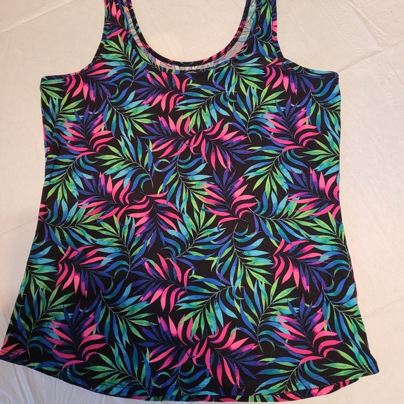 A Beautiful multi colored top!  Great quality! And guaranteed to turn heads. - Picture 2 of 2